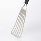 OXO Fish Turner [6] ***