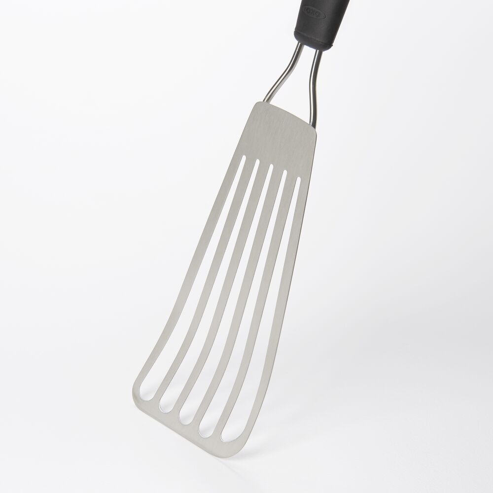 OXO Fish Turner [6] ***