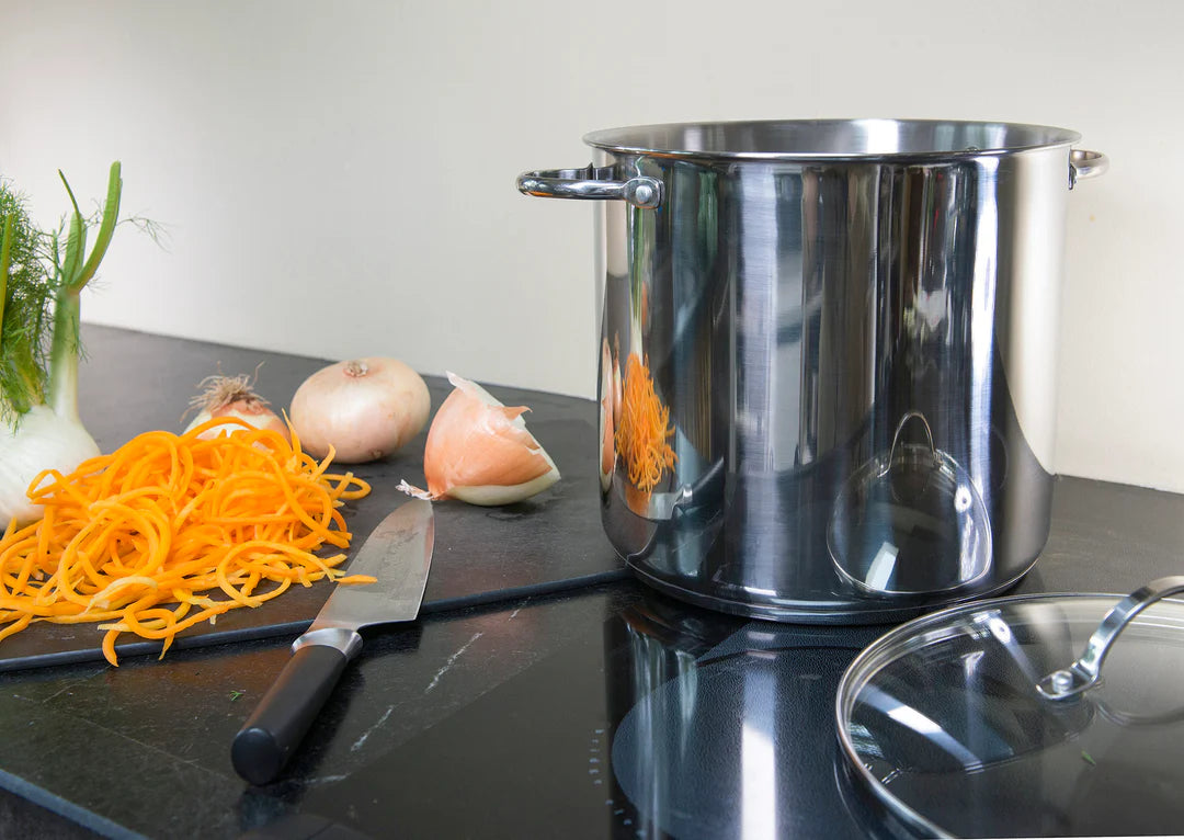 R.S.V.P. Endurance 16 Qt. Stock Pot - Induction Ready [2] ***