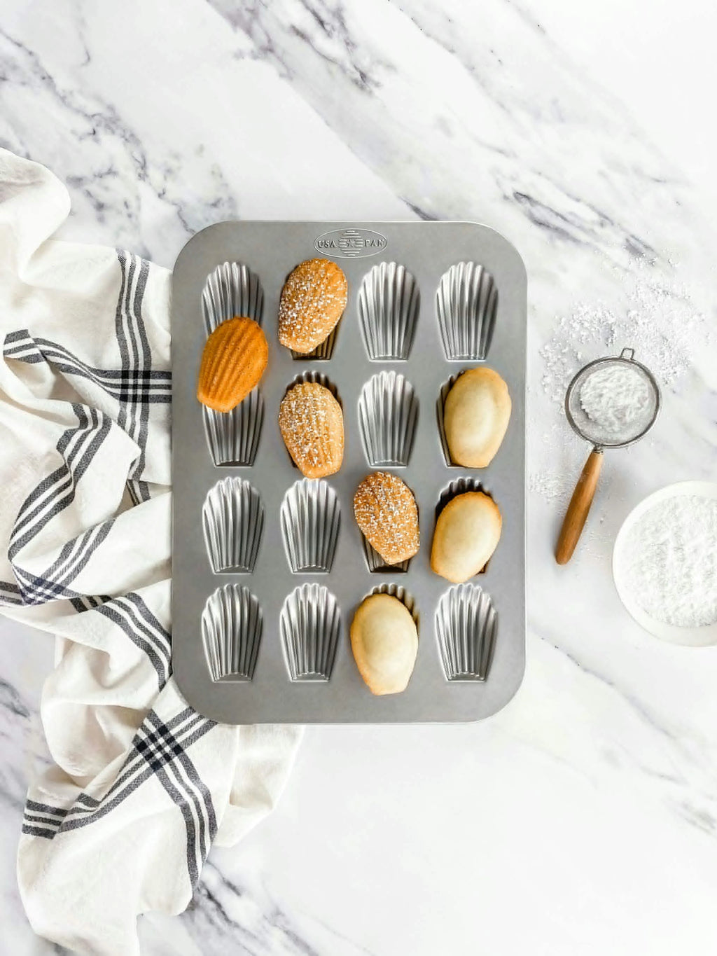 USA Pan Madeline Pan