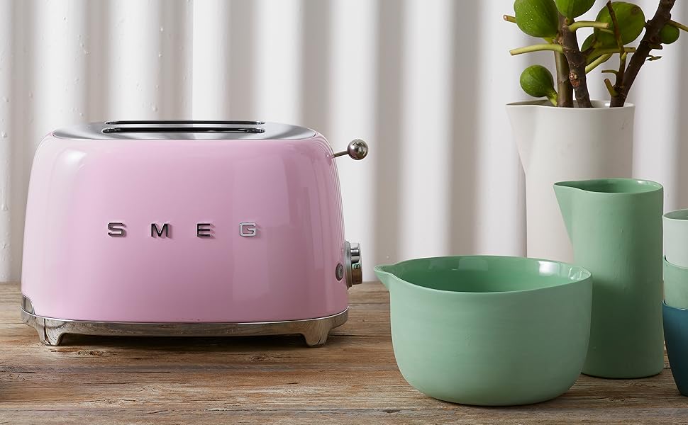 SMEG 2-Slice Toaster, Pink