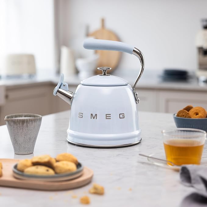 SMEG Whistling Stovetop Kettle PASTEL BLUE 50's Retro
