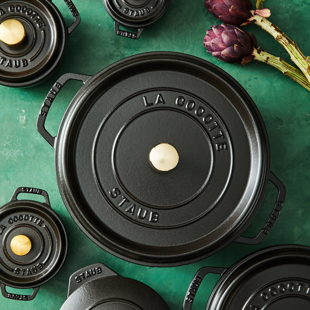 STAUB 7 Qt Round Cocotte MATTE BLACK