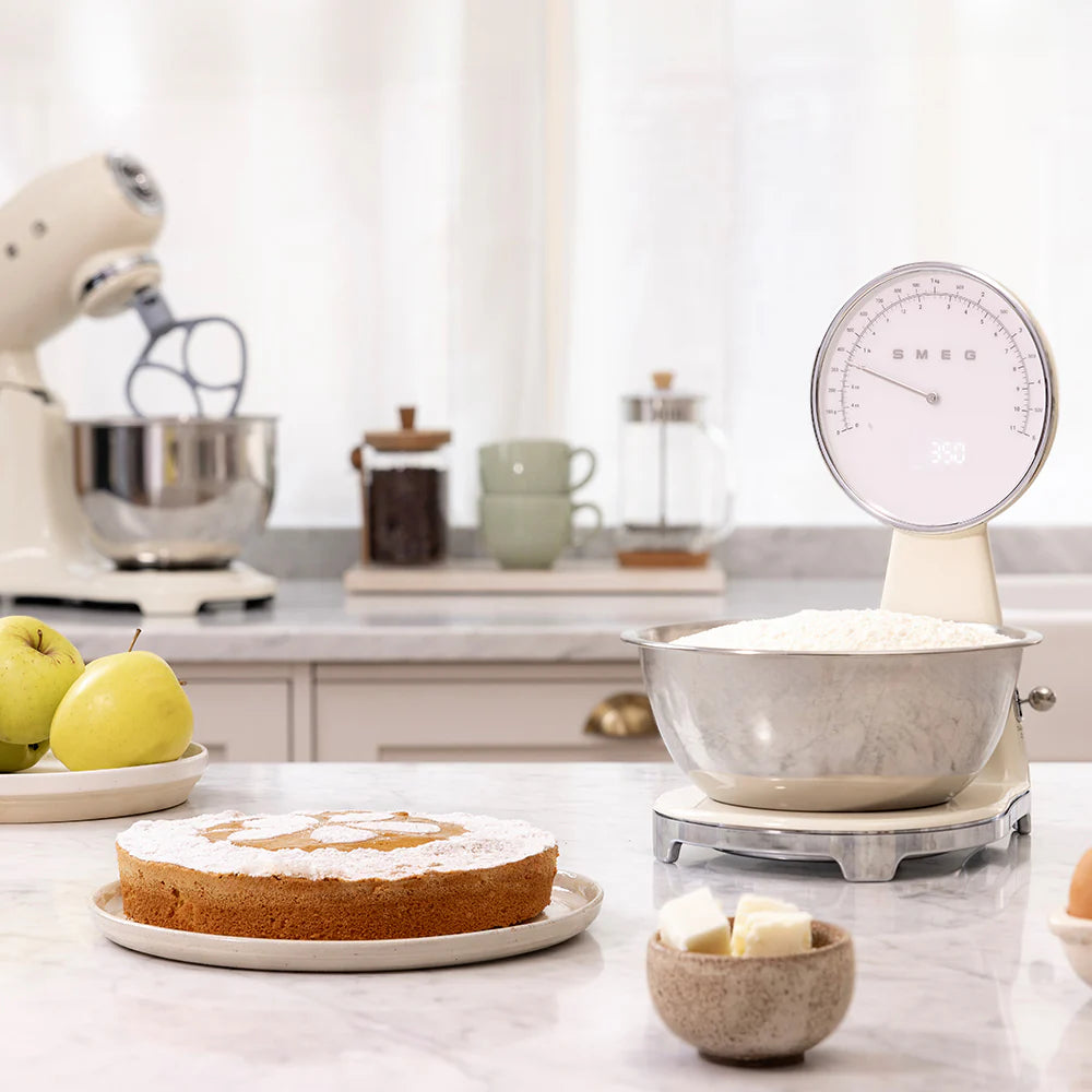 SMEG Retro Kitchen Scale CREAM