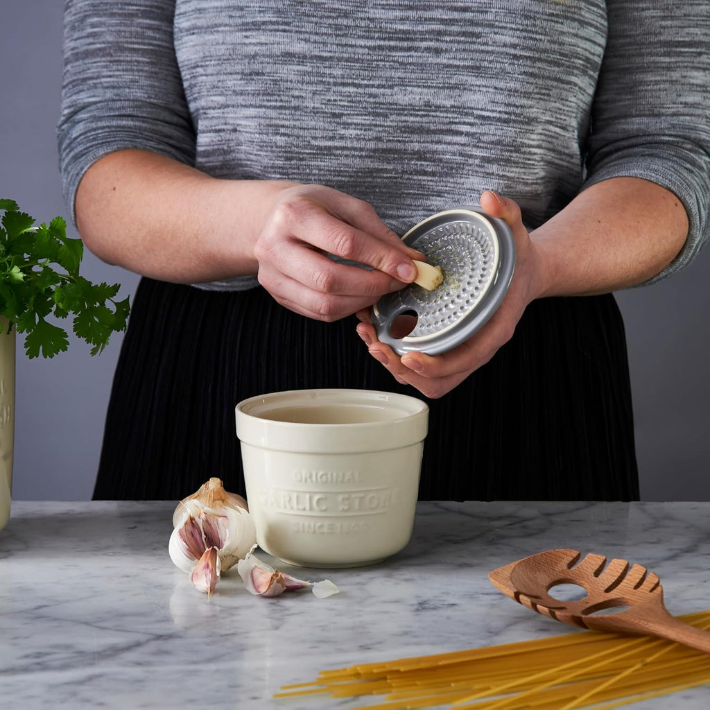 Garlic Store Innovative Kitchen