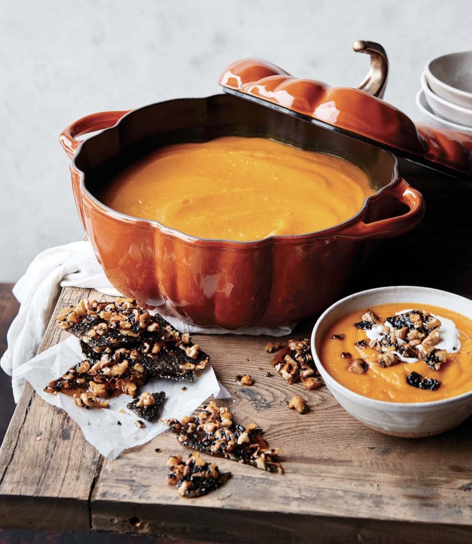 Staub 3.5 Qt Pumpkin Cocotte, Burnt Orange