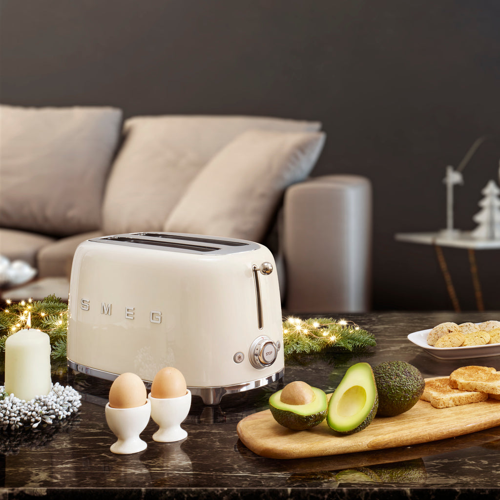 SMEG 2-Slice Toaster, Cream